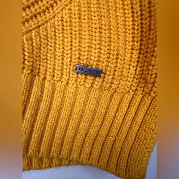 Hollister Mustard Yellow Chunky Knit Sweater Cozy Ribbed Crewneck Size S - Picture 4 of 7